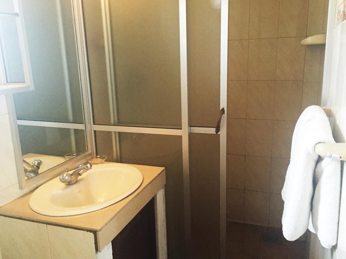 Hotel ネゴンボ エクステリア 写真